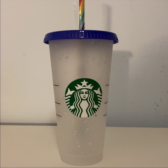 Set of Two Starbucks Color Changing Cups - Picture 2 of 7